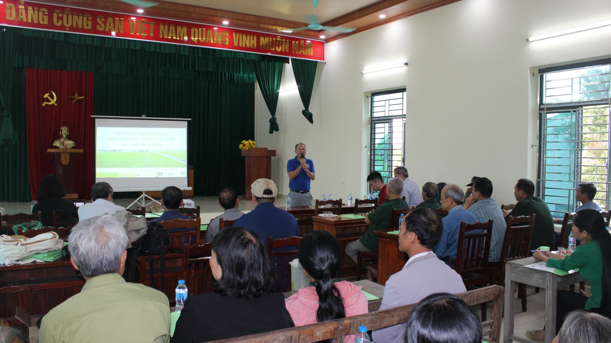 Training series on low-emission practices launches in the Red River Delta