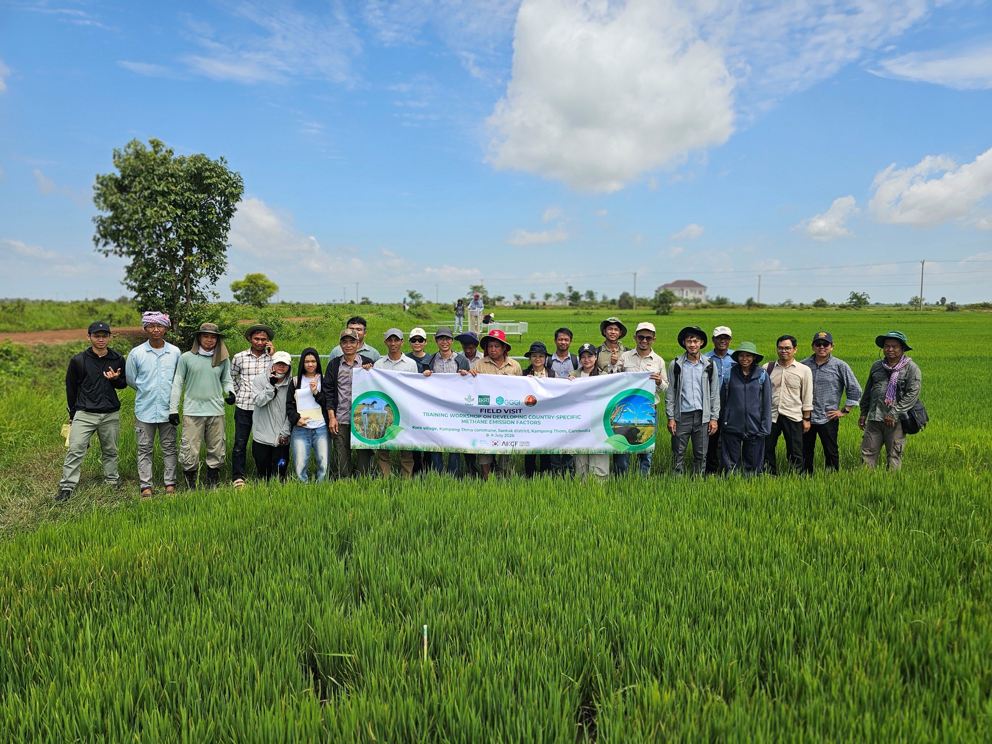 Cambodia builds capacity for more accurate methane tracking in rice cultivation