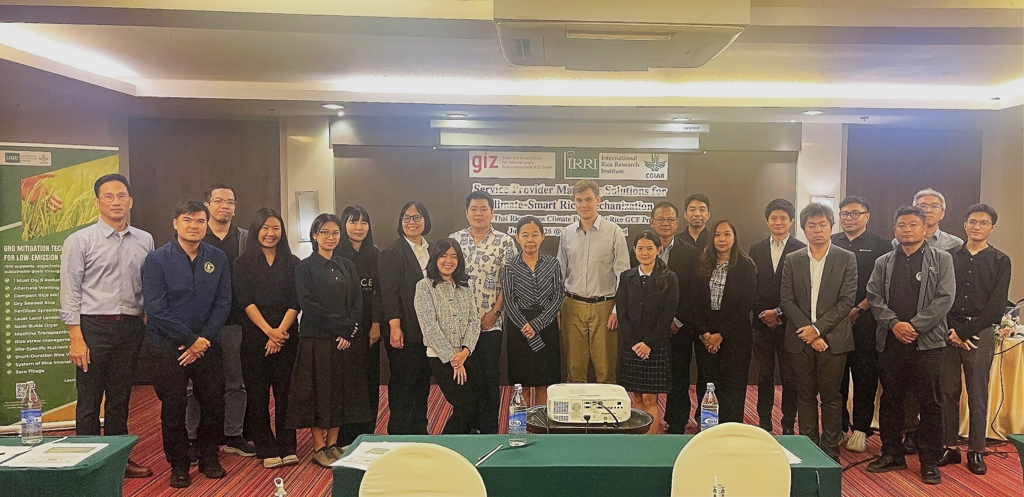 Building better digital connections for climate-smart rice services in Thailand banner image