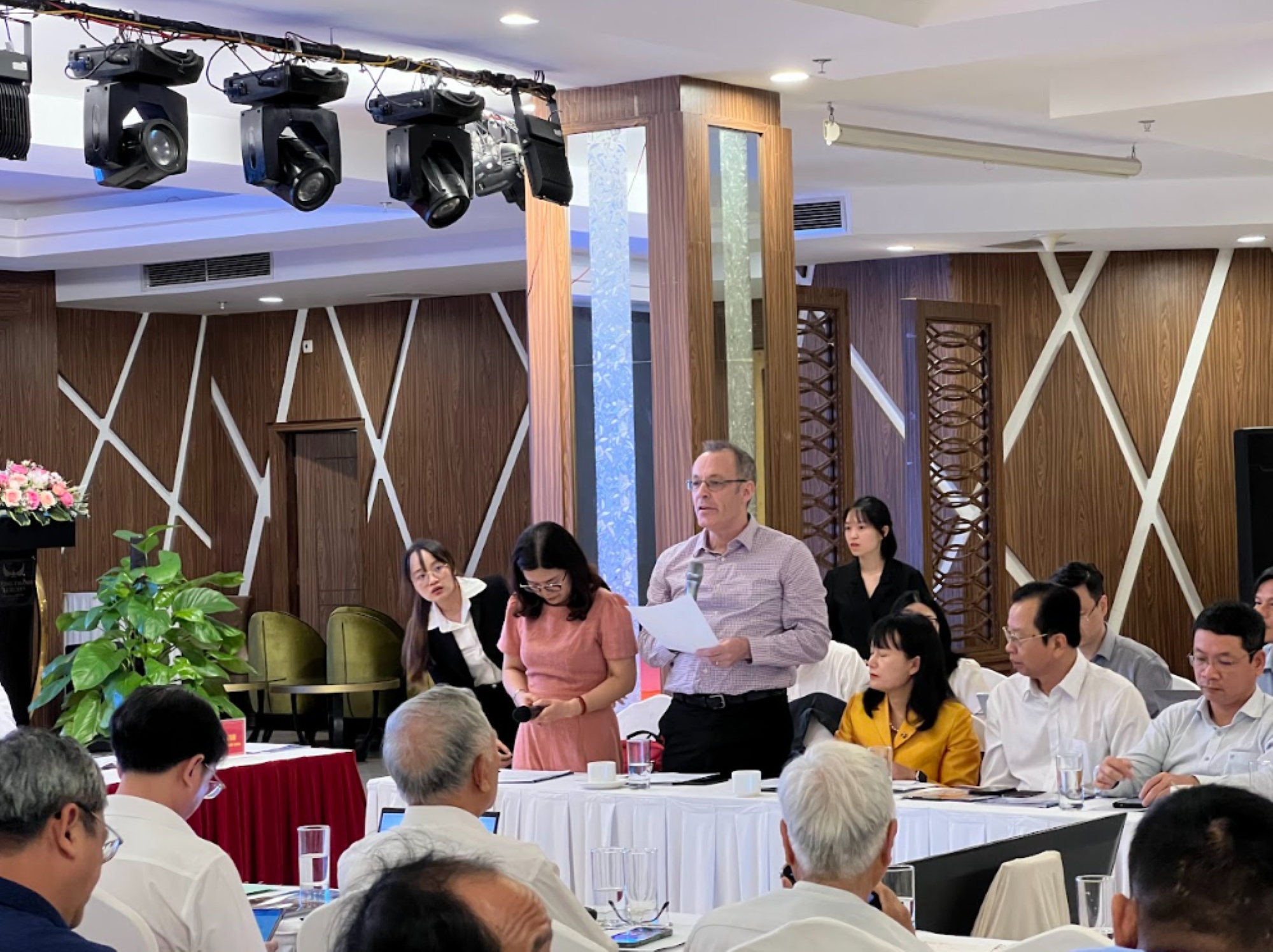 Mekong River Delta's Low-Emission Rice Program Shows Promising Early Results, Expansion Planned