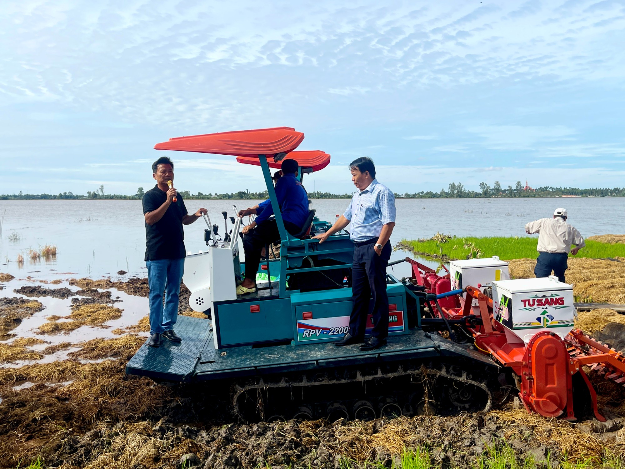 IRRI hosts Thailand-Vietnam exchange on rice straw strategies for circular economy
