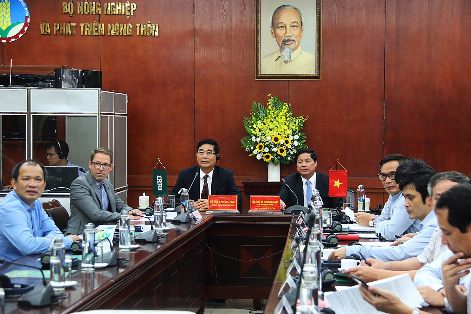 IRRI and Vietnam affirm mutual commitment for a more collaborative rice research