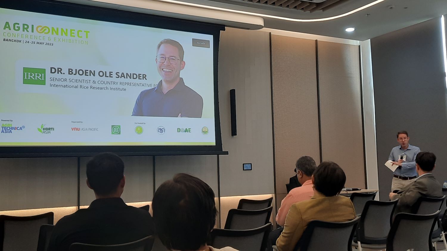 IRRI at AGRICONNECT tackles transparency and inclusivity in agricultural carbon markets