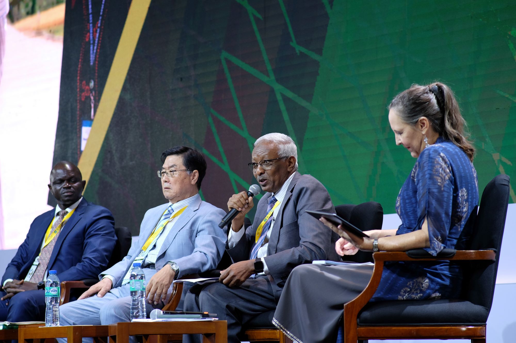 From Asia to Africa: Building Africa’s Green Revolution on sustainable agricultural techno...