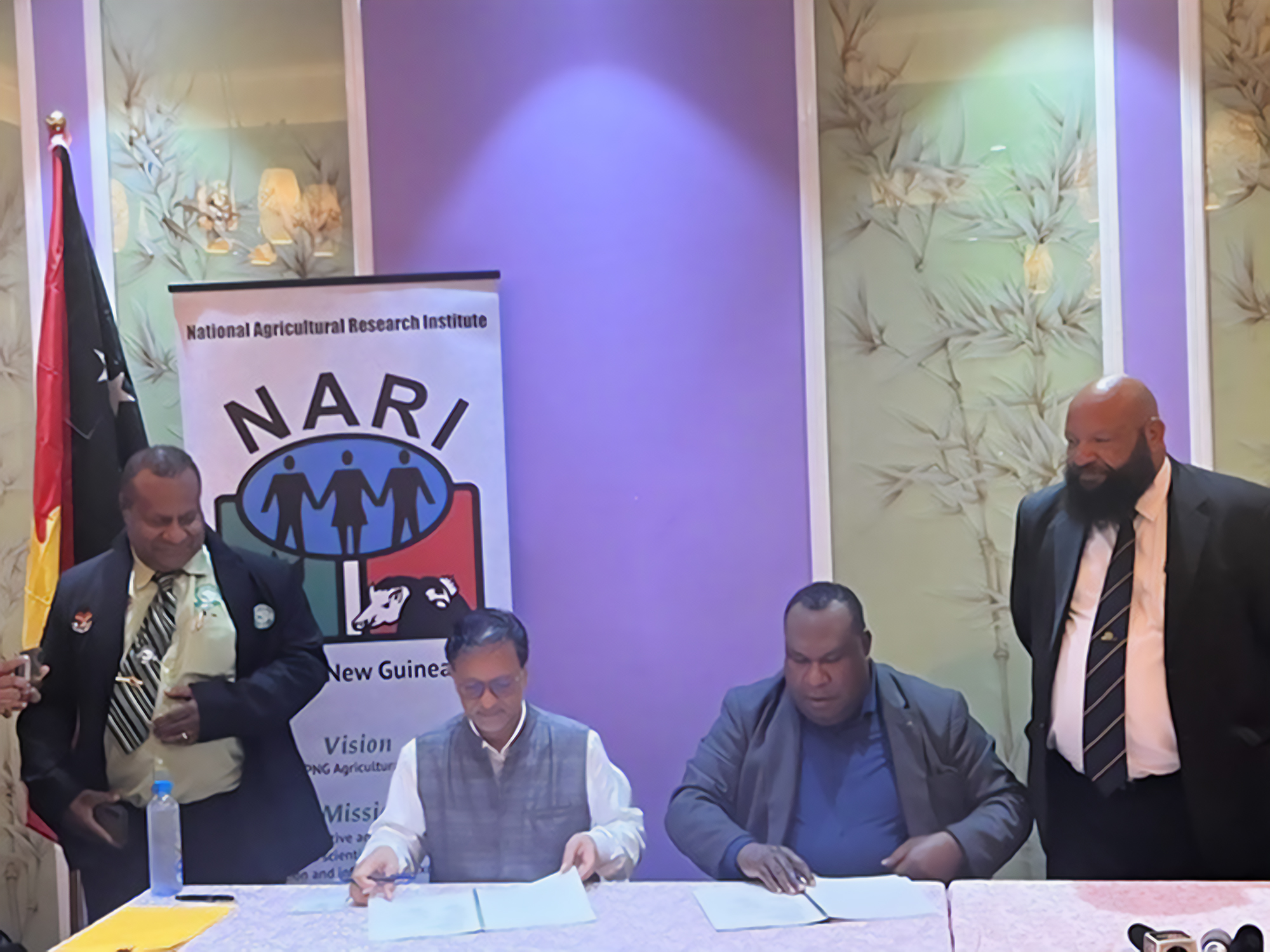 IRRI-NARI agreement will revitalize Papua New Guinea’s rice industry
