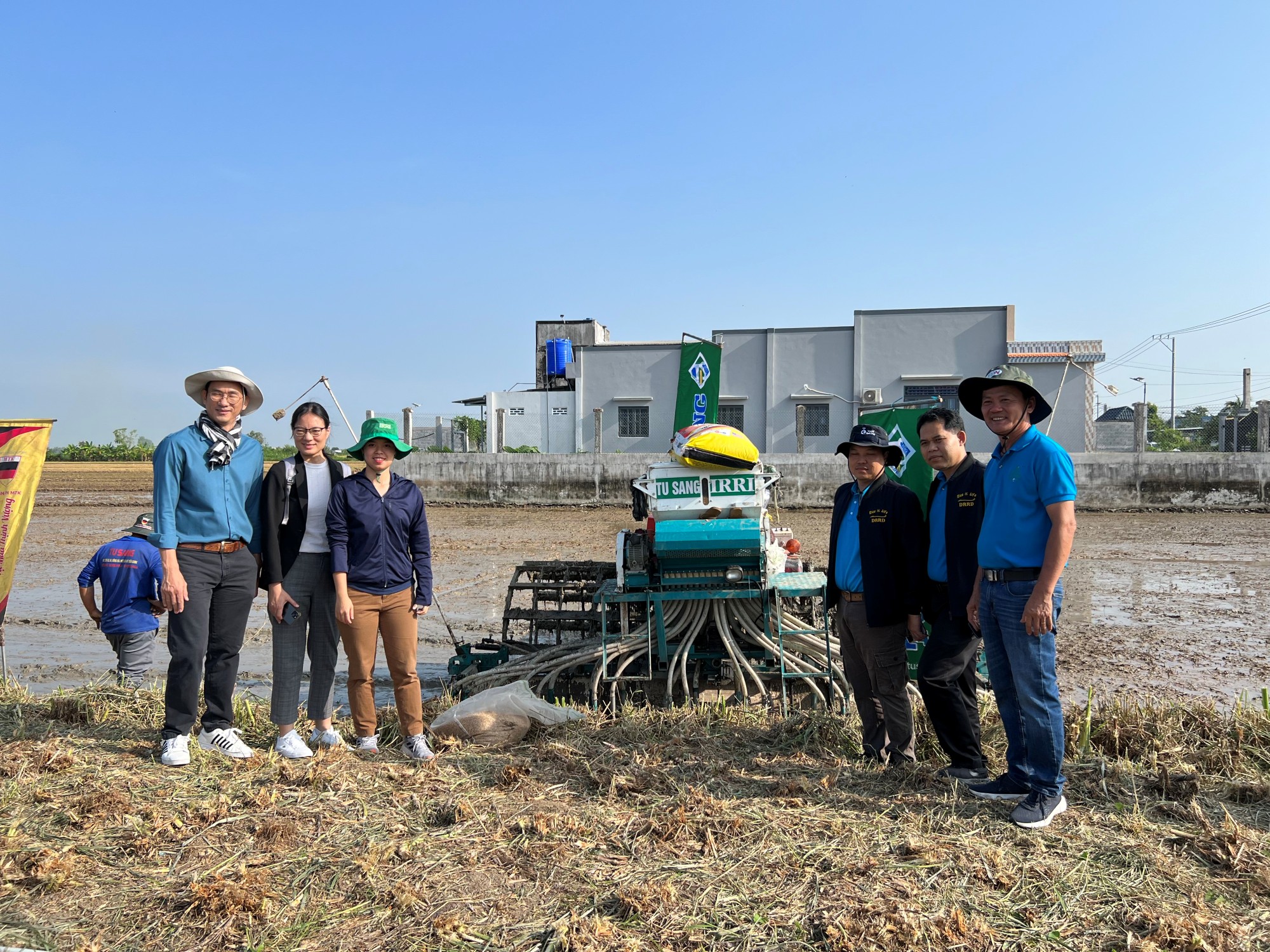Vietnam and Thailand scale knowledge on sustainable and low-emissions rice production