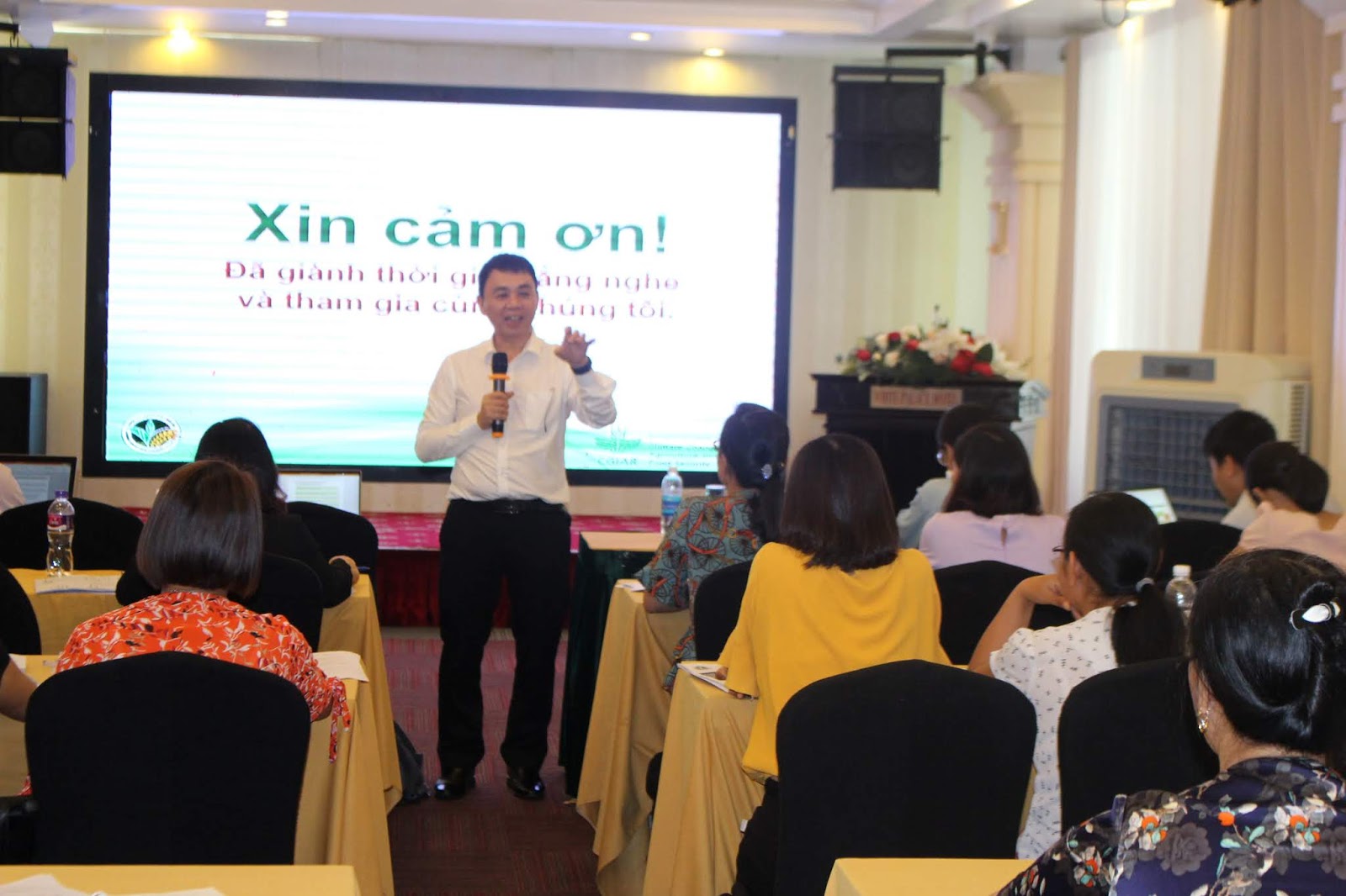 IRRI, CCAFS support the promotion of climate-smart rice production in Vietnam