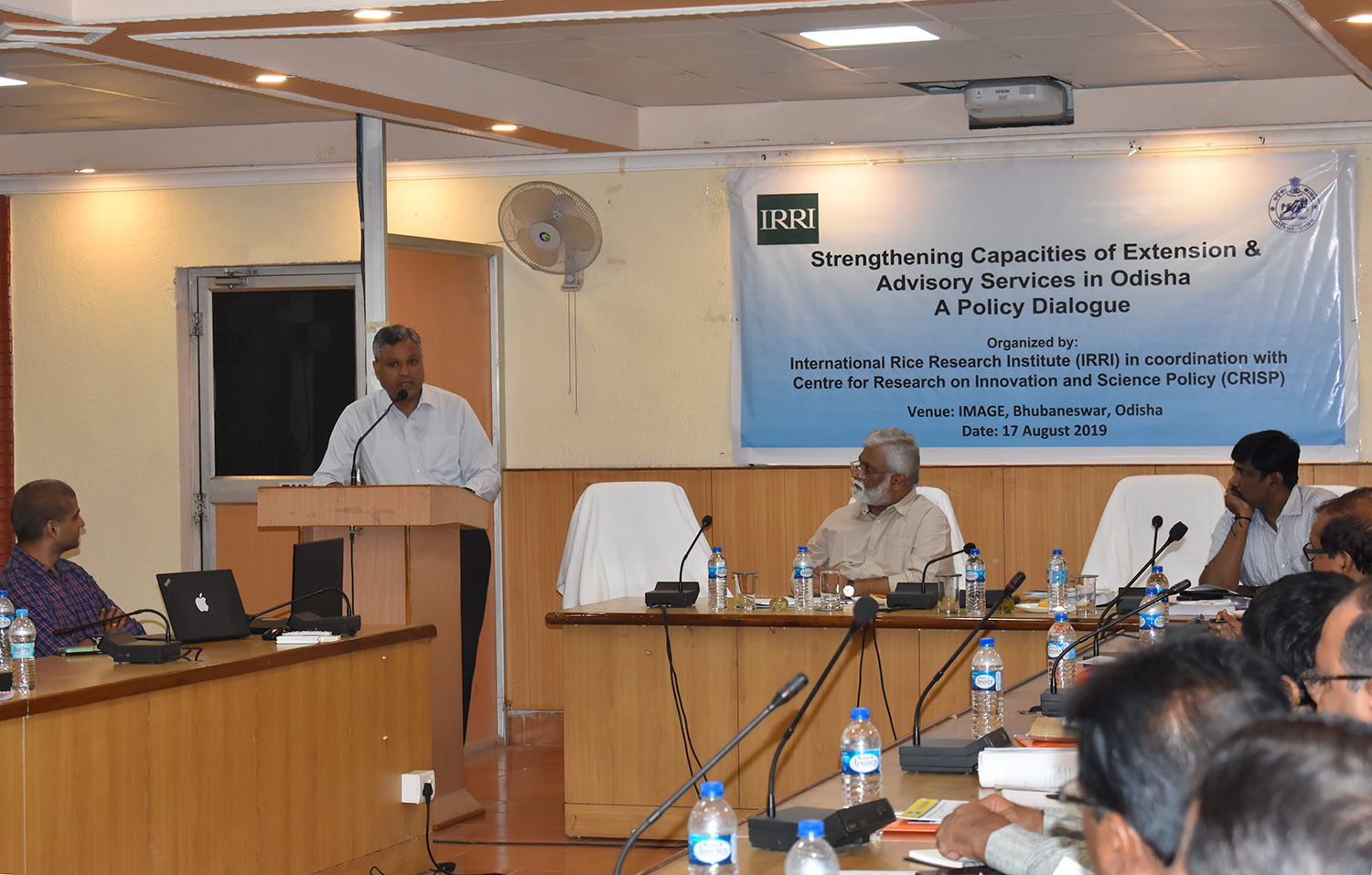 IRRI co-organizes multi-stakeholder dialogue to strengthen extension and advisory services...